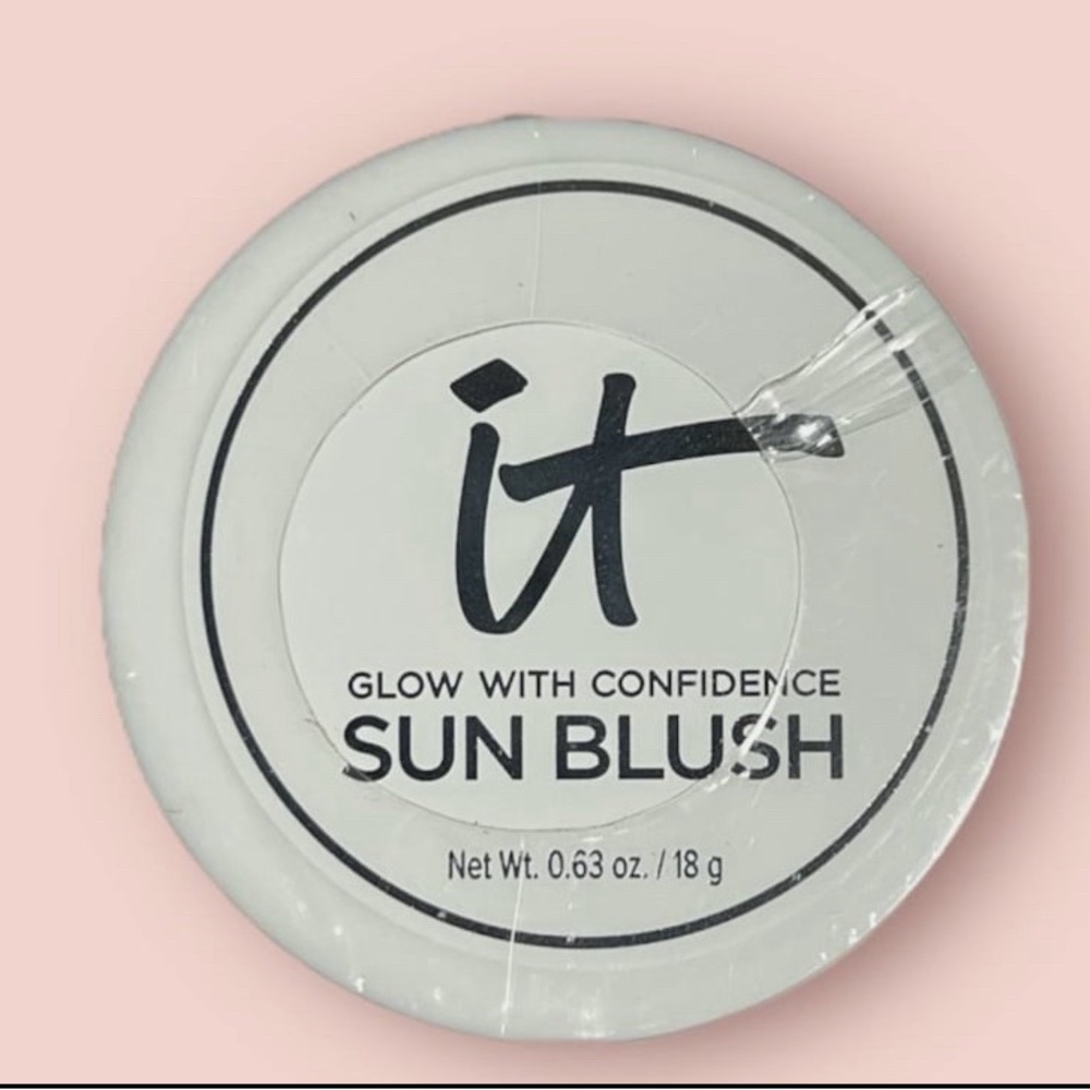 IT Cosmetics Glow with Confidence Blush
